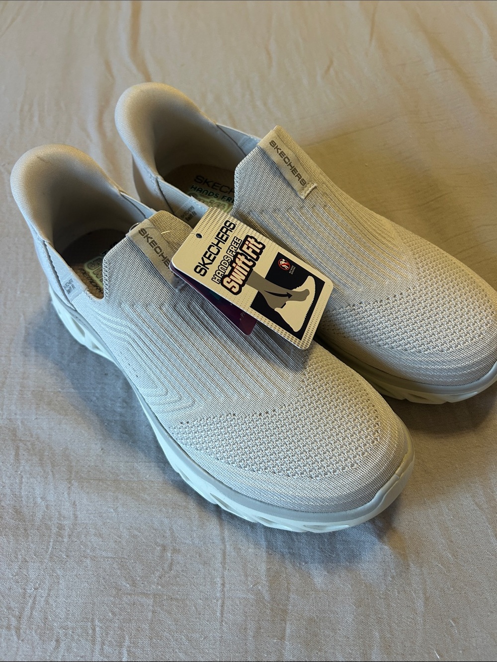 Skechers Hands Free Swift Fit Sneakers-Sz 7.5